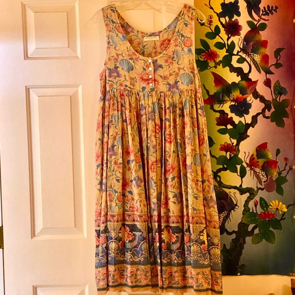 πΊπHPππΊ NWOT Spell & The Gypsy Seashell Babydoll Midi Dress - Picture 14 of 16